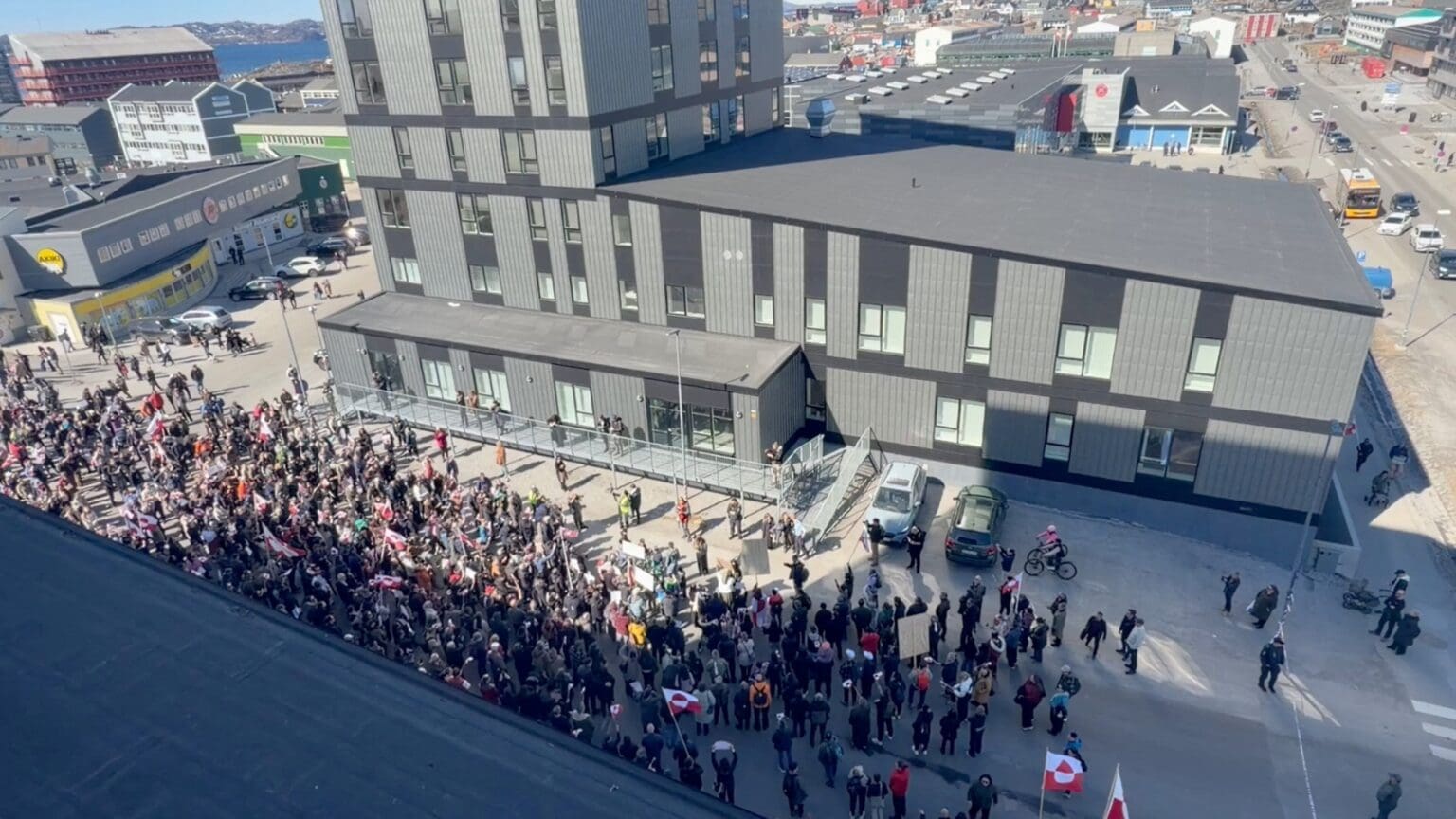 Multiple Industrial Accidents Strike South Korean Factories: Explosion and Toxic Gas Leak Leave Several Injured 4 Multiple industrial accidents strike south korean factories: explosion and toxic gas leak leave several injured